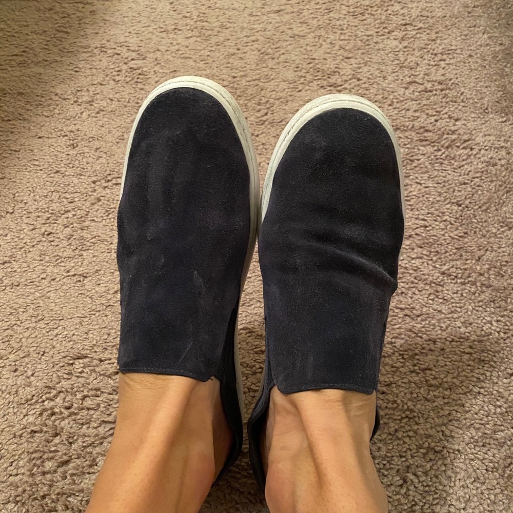 Vince Navy suede slides